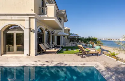 Villa - 4 Bedrooms - 6 Bathrooms for rent in Garden Homes Frond F - Garden Homes - Palm Jumeirah - Dubai