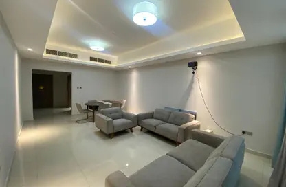 شقة - 2 غرف نوم - 2 حمامات للايجار في أبراج غلفا - الراشدية 1 - الراشدية - عجمان