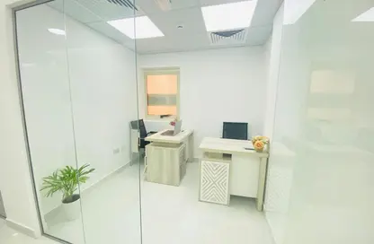 Office Space - Studio - 1 Bathroom for rent in Silver Home Building - Hor Al Anz - Deira - Dubai