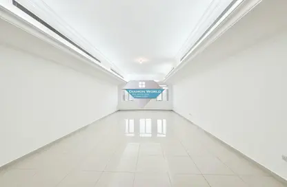 Apartment - 3 Bedrooms - 3 Bathrooms for rent in Al Mushrif - Abu Dhabi