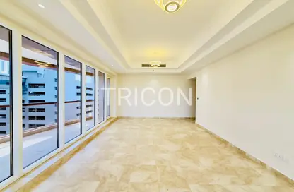 Apartment - 2 Bedrooms - 3 Bathrooms for rent in Sheikh Zayed Road - Dubai