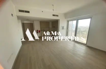 Apartment - 1 Bedroom - 2 Bathrooms for sale in Waters Edge - Yas Island - Abu Dhabi