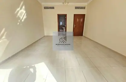 شقة - 2 غرف نوم - 3 حمامات للايجار في شارع التعاون الجديد - التعاون - الشارقة