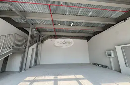 مستودع - استوديو - 1 حمام للايجار في القوز 1 - القوز - دبي