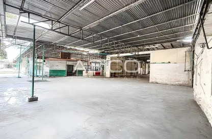 مستودع - استوديو - 1 حمام للايجار في RAS - أم الرمول - دبي