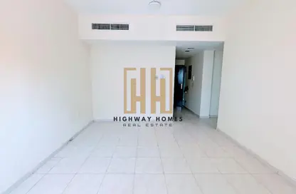 Apartment - 1 Bedroom - 1 Bathroom for rent in Muwaileh 3 Building - Muwaileh - Sharjah