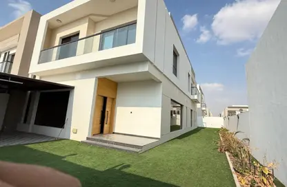 Villa - 5 Bedrooms - 7 Bathrooms for rent in Hoshi 1 - Hoshi - Al Badie - Sharjah