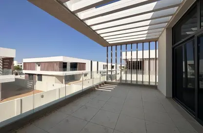 Villa - 5 Bedrooms - 7 Bathrooms for rent in West Yas - Yas Island - Abu Dhabi