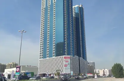 Apartment - 3 Bedrooms - 3 Bathrooms for rent in Oasis Tower - Al Rashidiya 1 - Al Rashidiya - Ajman