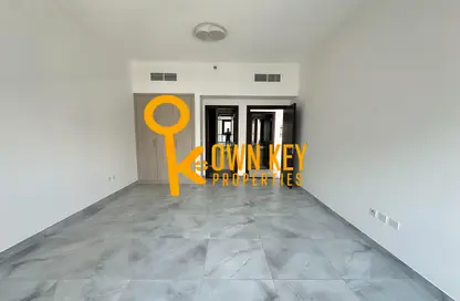 Like A Brand New | Spacious 1BHK | Kitchen Appliances