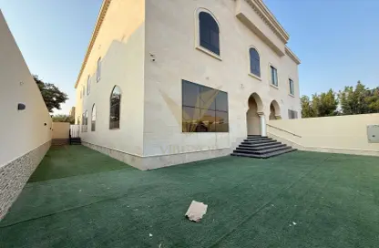 Villa - 4 Bedrooms - 5 Bathrooms for rent in Al Barsha South 2 - Al Barsha South - Al Barsha - Dubai