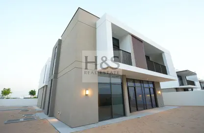 Villa - 5 Bedrooms - 6 Bathrooms for rent in Tilal Al Furjan - Phase One - Al Furjan - Dubai