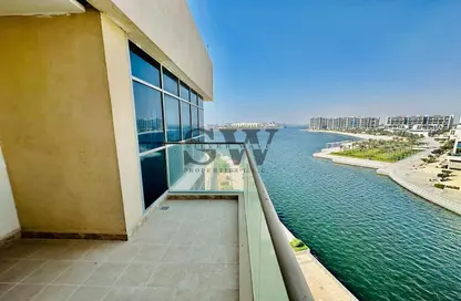 Apartment - 3 Bedrooms - 5 Bathrooms for rent in Al Zeina - Al Raha Beach - Abu Dhabi