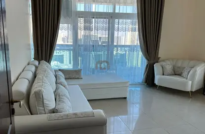 شقة - غرفة نوم - 2 حمامات للايجار في برج النخلة 3 - أبراج النخلة - المجاز - الشارقة