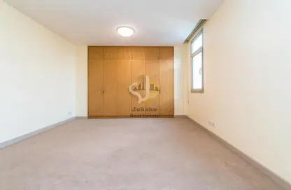 Apartment - 2 Bedrooms - 3 Bathrooms for rent in Al Muraqqabat - Deira - Dubai