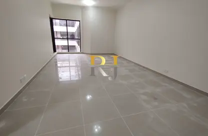 Apartment - 1 Bedroom - 1 Bathroom for rent in Golden Sands 9 - Mankhool - Bur Dubai - Dubai