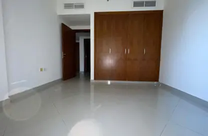 شقة - غرفة نوم - 1 حمام للايجار في شارع التعاون الجديد - التعاون - الشارقة