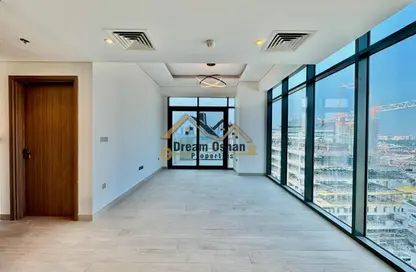 Apartment - 1 Bedroom - 1 Bathroom for rent in Farhad Azizi Residence - Al Jaddaf - Dubai