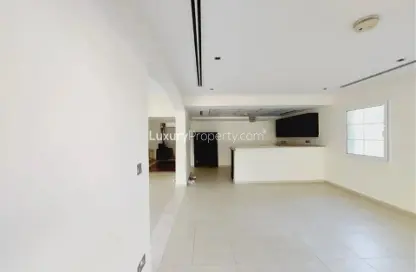 Villa - 2 Bedrooms - 4 Bathrooms for rent in District 9B - Jumeirah Village Triangle - Dubai