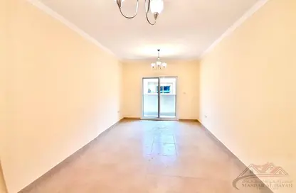 شقة - غرفة نوم - 2 حمامات للايجار في بناية مويليح 29 - مويلح - الشارقة