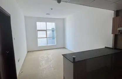 Apartment - 2 Bedrooms - 2 Bathrooms for rent in City Tower - Al Nuaimiya - Ajman