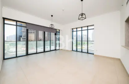 Apartment - 2 Bedrooms - 2 Bathrooms for rent in Vida Residence 1 - Vida Residence - The Hills - Dubai