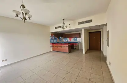 Apartment - 2 Bedrooms - 2 Bathrooms for rent in Universal Apartments - International City - Dubai