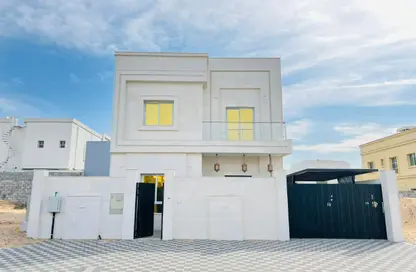 Villa - 5 Bedrooms - 7 Bathrooms for sale in Al Yasmeen 1 - Al Yasmeen - Ajman