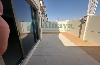 Townhouse - 2 Bedrooms - 3 Bathrooms for rent in Bloom Living - Zayed City (Khalifa City C) - Khalifa City - Abu Dhabi
