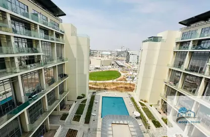 Apartment - 2 Bedrooms - 3 Bathrooms for rent in Oasis 2 - Oasis Residences - Masdar City - Abu Dhabi