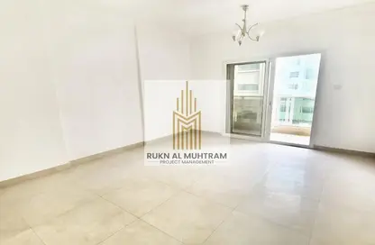 Apartment - 2 Bedrooms - 2 Bathrooms for rent in The Square 1 - Muwaileh Commercial - Sharjah