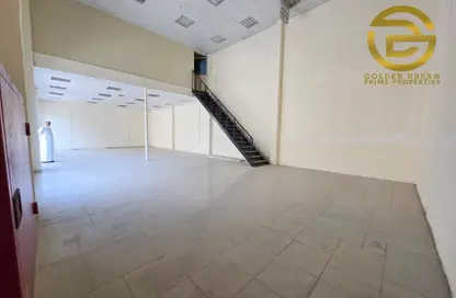 متجر - استوديو - 1 حمام للايجار في أم الرمول - دبي