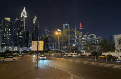 Apartment - 1 Bedroom - 2 Bathrooms for rent in Jumeirah Garden City - Al Satwa - Dubai