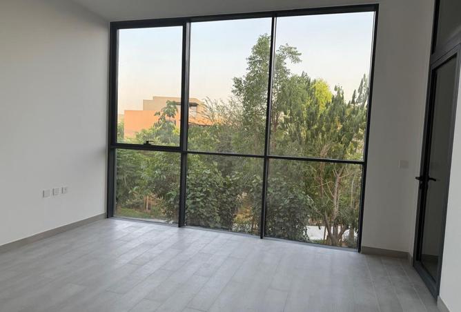 15162100 - Property Image 2