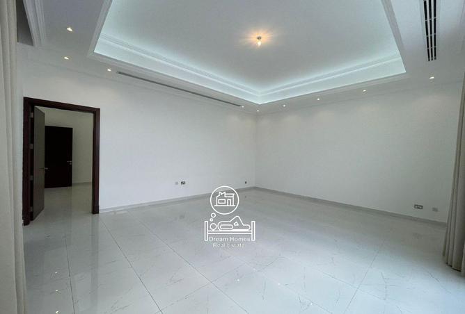 15738013 - Property Image 2