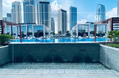 صورة لـ حوض سباحة شقة - غرفة نوم - 1 حمام للايجار في هاربور جيت تاور1 - بوابة هاربور - ميناء خور دبي (ذا لاجونز) - دبي ، صورة رقم 1