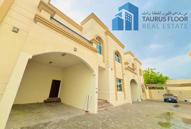 Spacious Size || 3 Bed Villa || Near Metro 