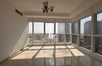 Apartment - 1 Bedroom - 2 Bathrooms for rent in The Court Tower - Business Bay - Dubai