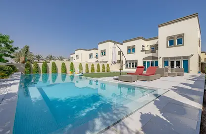 Villa - 3 Bedrooms - 3 Bathrooms for sale in Regional - Jumeirah Park - Dubai