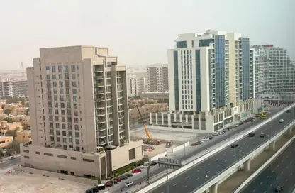 Apartment - 2 Bedrooms - 3 Bathrooms for sale in Azizi Plaza - Al Furjan - Dubai