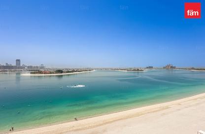 Apartment - 3 Bedrooms - 3 Bathrooms for sale in Ellington Beach House - Palm Jumeirah - Dubai