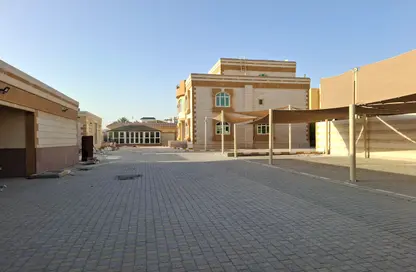 فيلا - 5 غرف نوم - 7 حمامات للايجار في مركز محمد بن زايد - مدينة محمد بن زايد - أبوظبي