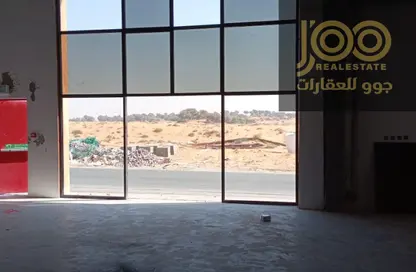 مستودع - استوديو - 2 حمامات للايجار في أم الثعوب - أم القيوين