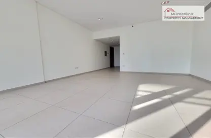 Empty Room image for: Apartment - 1 Bedroom - 2 Bathrooms for rent in Danat Tower A - Danat Towers - Muroor Area - Abu Dhabi, Image 1