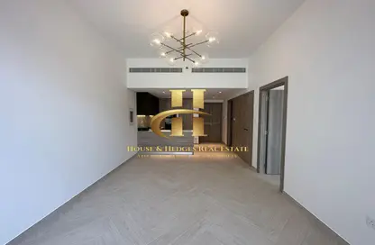 Apartment - 1 Bedroom - 2 Bathrooms for rent in Oxford 212 - Jumeirah Village Circle - Dubai