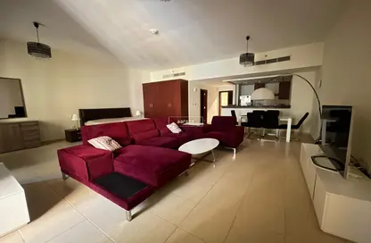 Apartment - Studio - 1 Bathroom for rent in Rimal 2 - Rimal - Jumeirah Beach Residence - Dubai