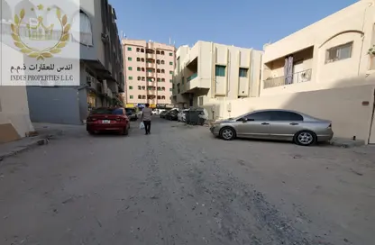 عمارة بالكامل - 8 غرف نوم - 8 حمامات للبيع في الراشدية 3 - الراشدية - عجمان