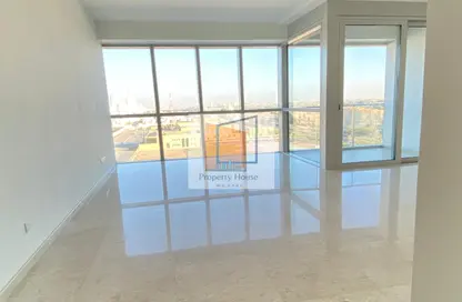 Empty Room image for: Apartment - 2 Bedrooms - 2 Bathrooms for rent in Rihan Heights - Grand Mosque District - Abu Dhabi, Image 1