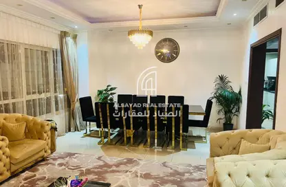 Apartment - 4 Bedrooms - 4 Bathrooms for sale in Al Taawun Street - Al Taawun - Sharjah
