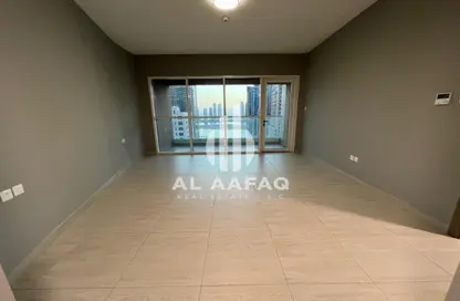 شقة - 2 غرف نوم - 2 حمامات للايجار في المجاز 3 - المجاز - الشارقة